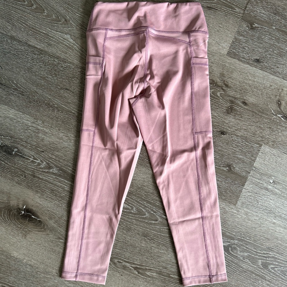 NWOT XS 0-2 Pro Fit Pink Cropped Leggings With Pockets Yoga Pants Capris - Picture 6 of 7